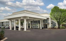 Baymont By Wyndham Murfreesboro